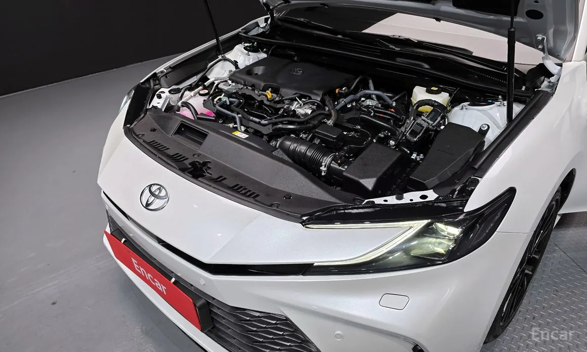 Фото 6 - Toyota Camry