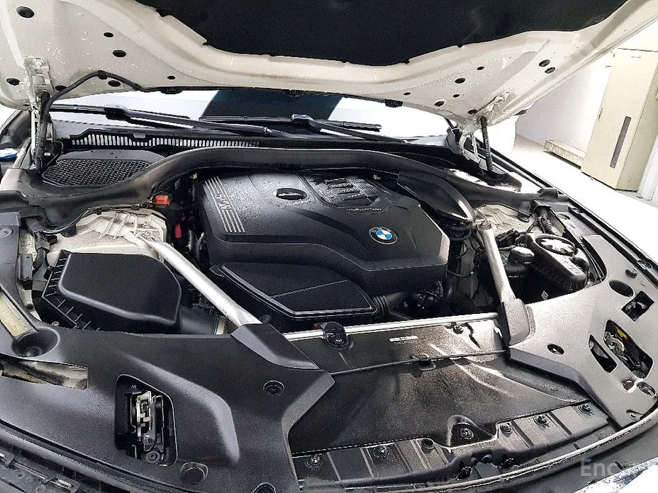 Фото 6 - BMW 5 Series