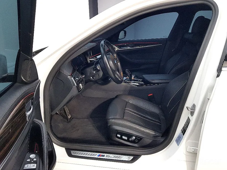 Фото 8 - BMW 5 Series