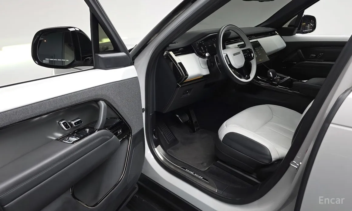 Фото 10 - Land Rover Range Rover Sport