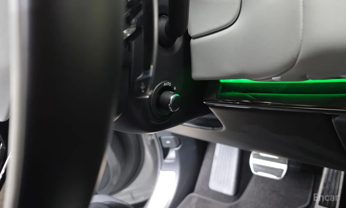 Фото 13 - Land Rover Range Rover Sport