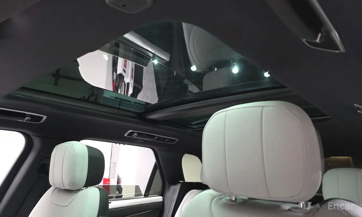 Фото 19 - Land Rover Range Rover Sport