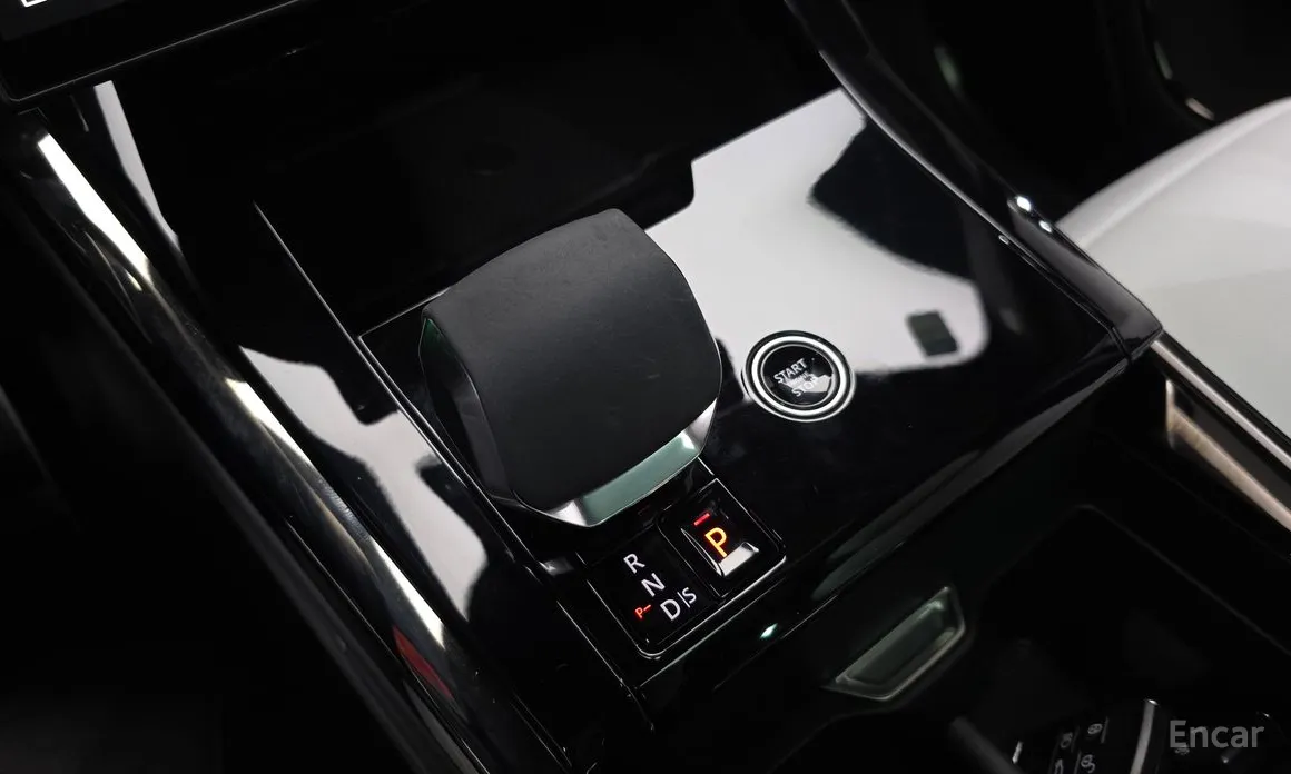 Фото 9 - Land Rover Range Rover Sport