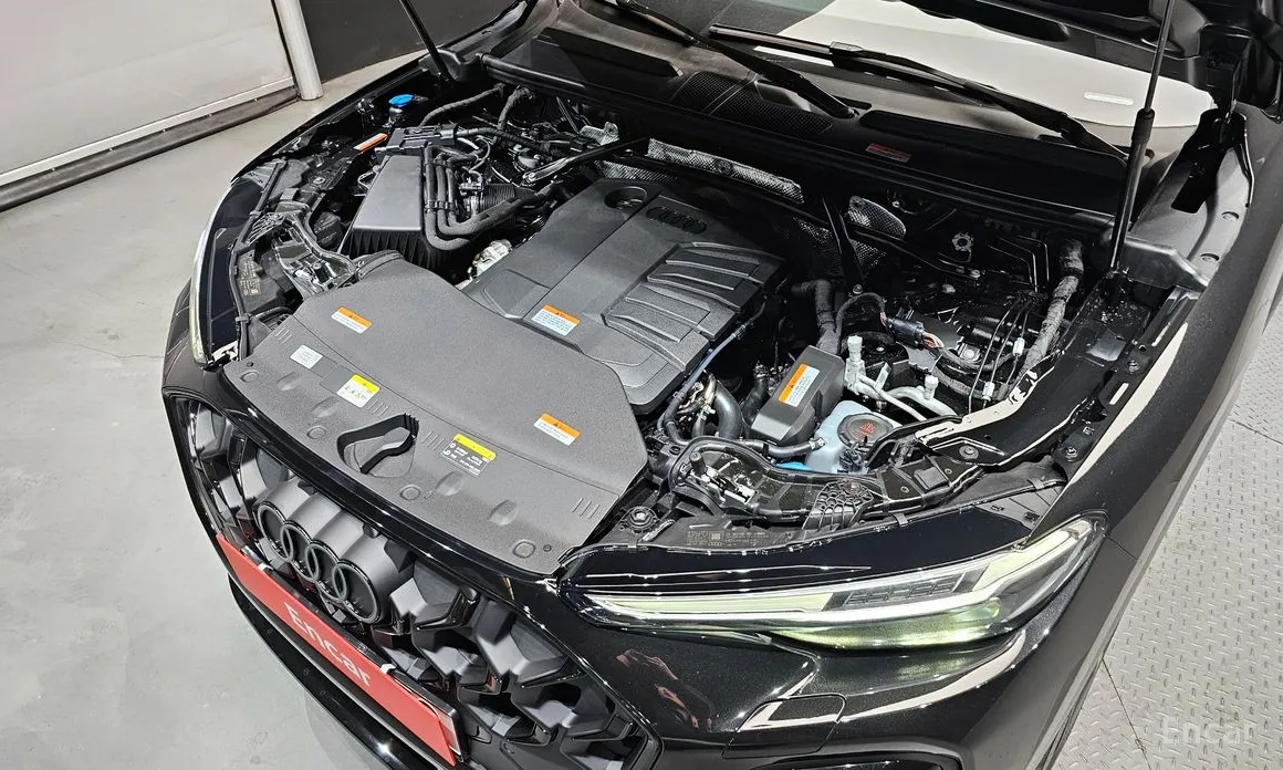 Фото 6 - Audi Q5