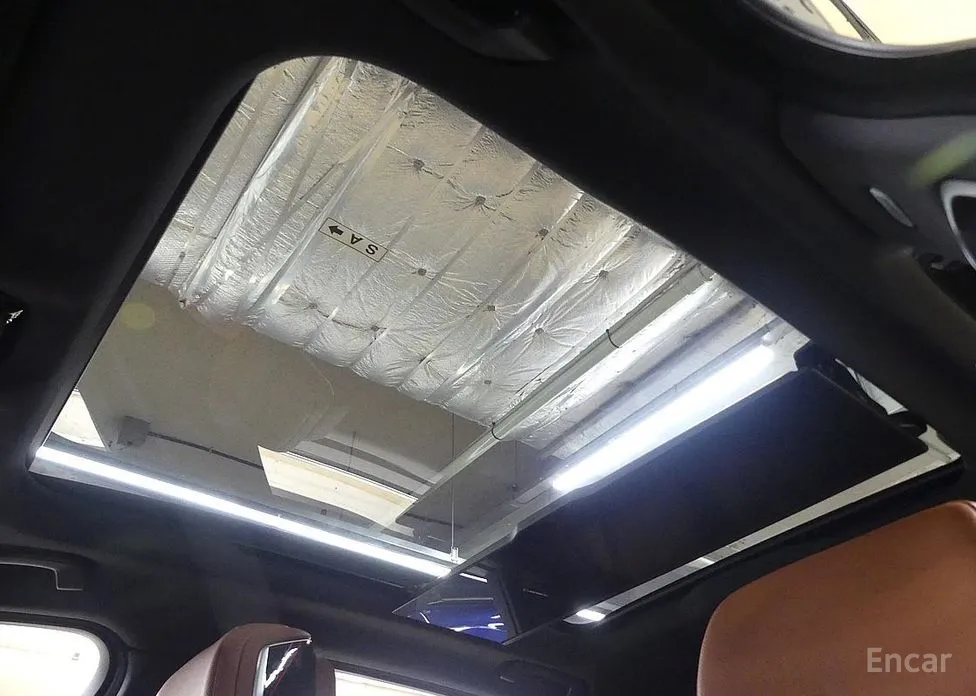 Фото 19 - BMW 7 Series