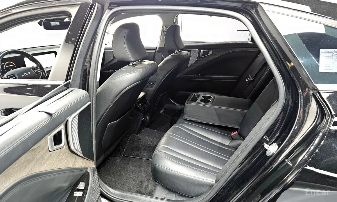 صورة 11 - Kia K8
