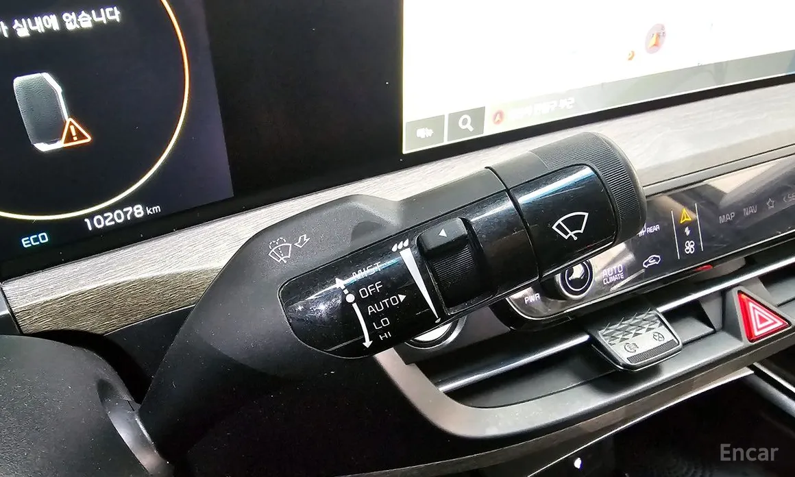 صورة 17 - Kia K8