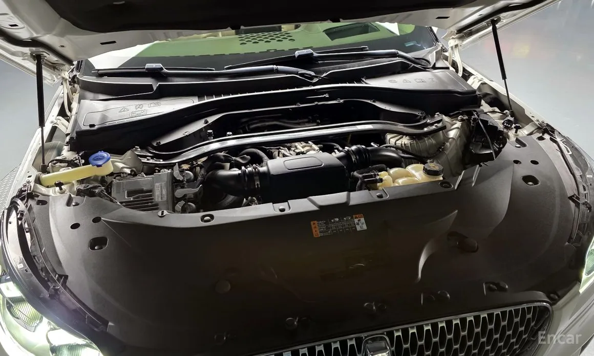 Фото 6 - Lincoln Aviator