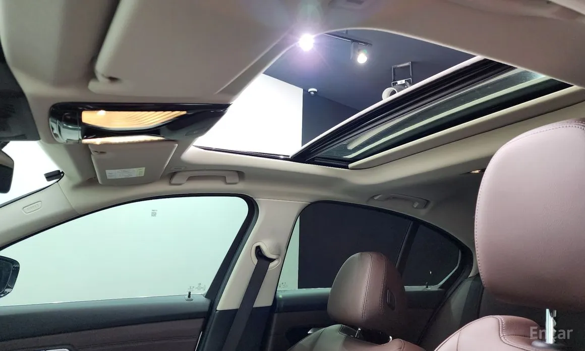 Фото 19 - BMW 3 Series