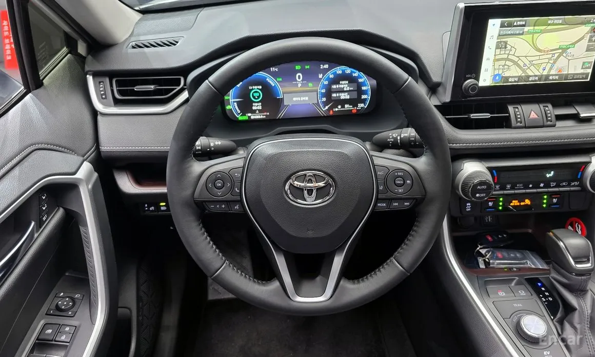 Toyota RAV4 2019 2,5 4WD Hybrid LTD