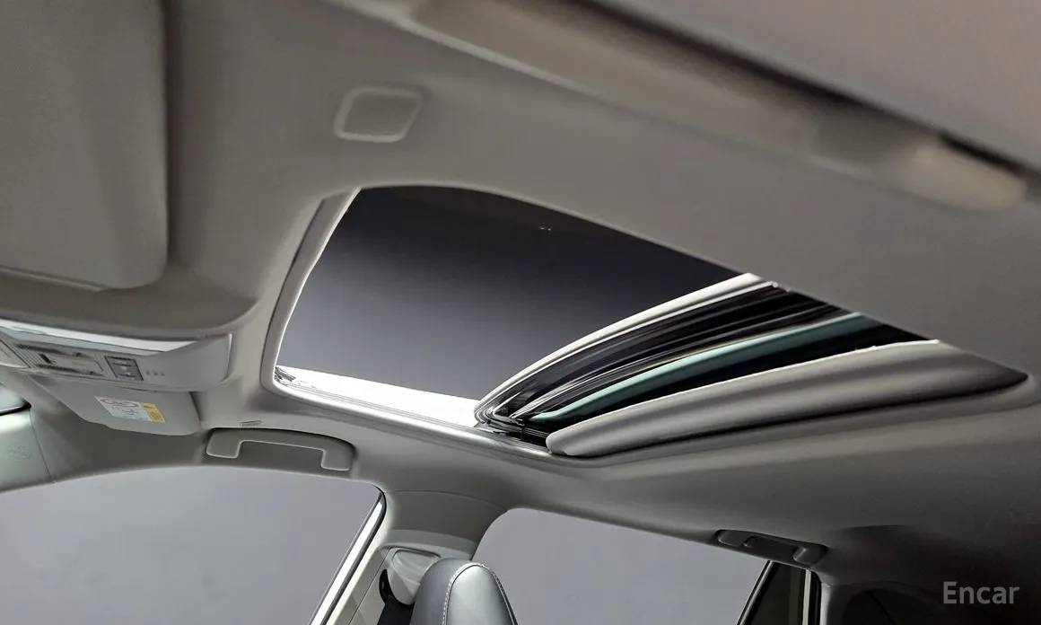 Toyota RAV4 2019 2,5 4WD Hybrid LTD