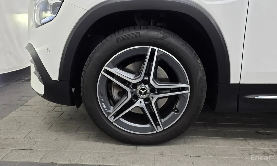 Mercedes-Benz GLB-Class 2020 GLB250 4MATIC