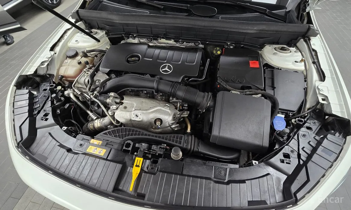 Mercedes-Benz GLB-Class 2020 GLB250 4MATIC