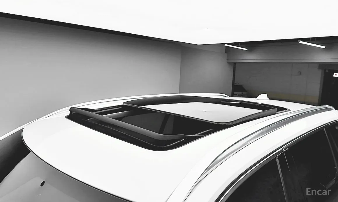 Фото 14 - Volvo XC90