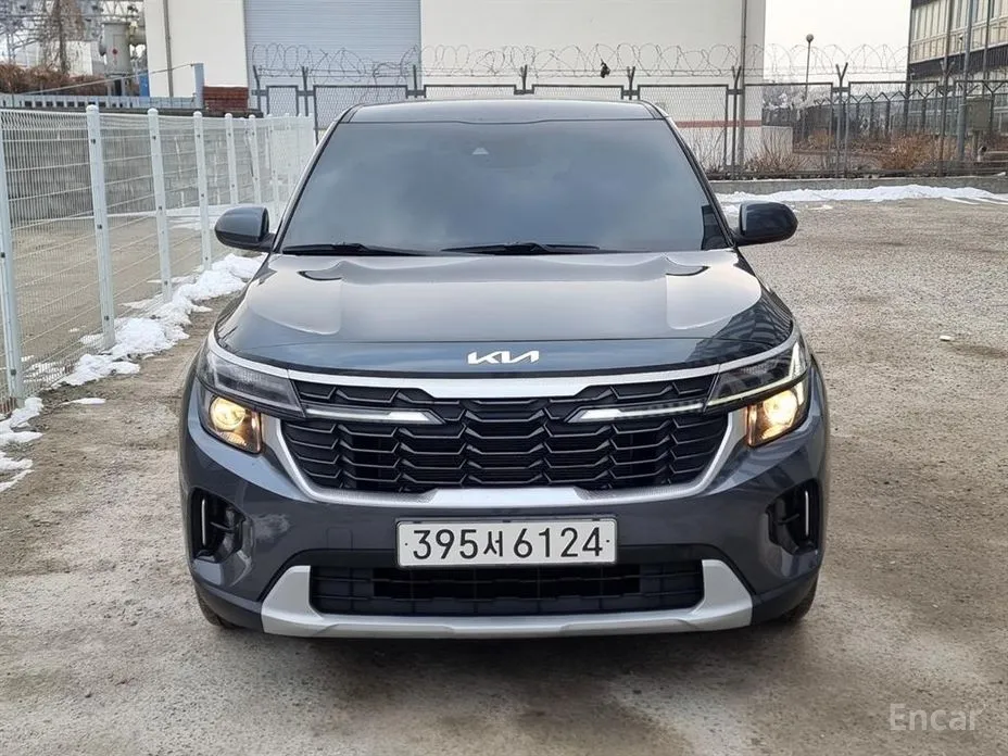 Фото 1 - Kia Seltos