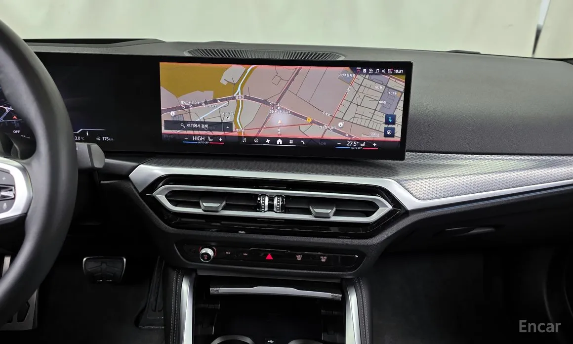 Фото 14 - BMW i4