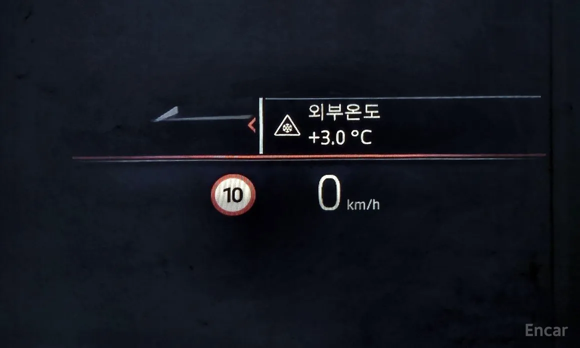 Фото 17 - BMW i4