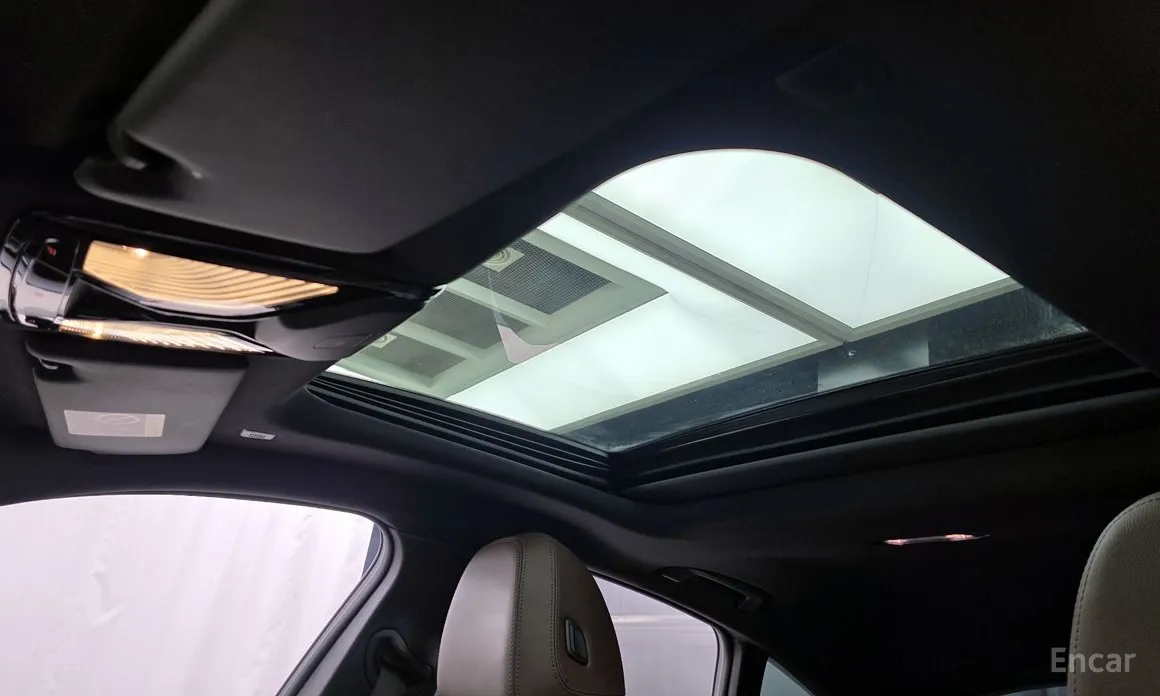 Фото 18 - BMW i4