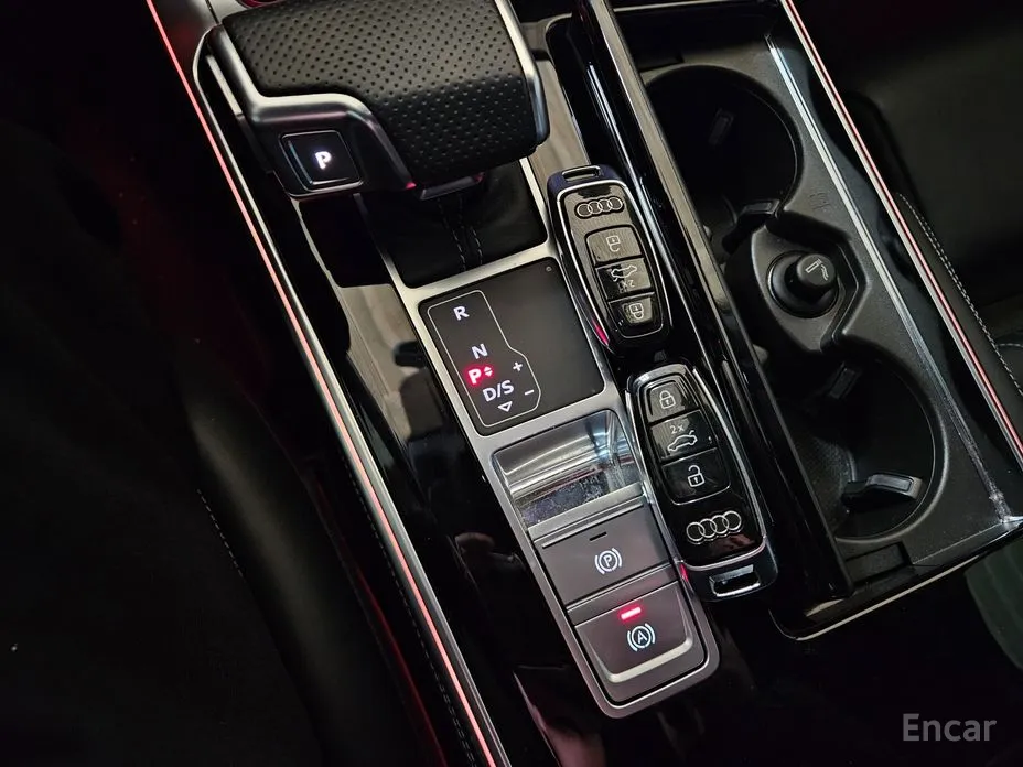 Фото 13 - Audi S6