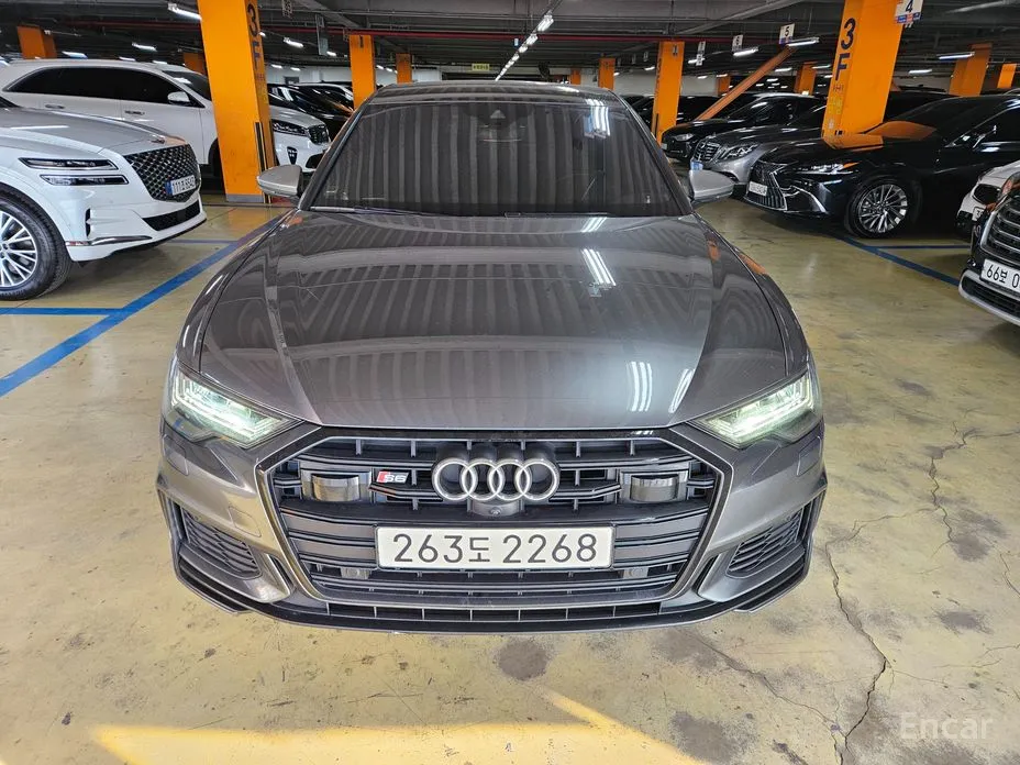 Фото 2 - Audi S6