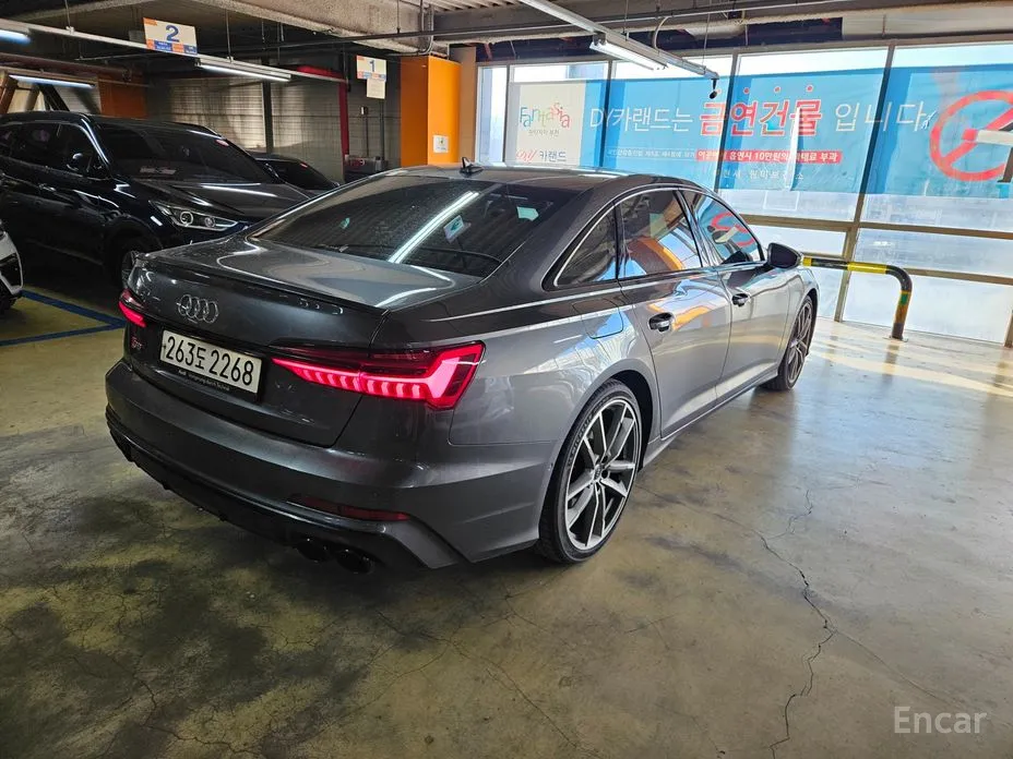 Фото 3 - Audi S6