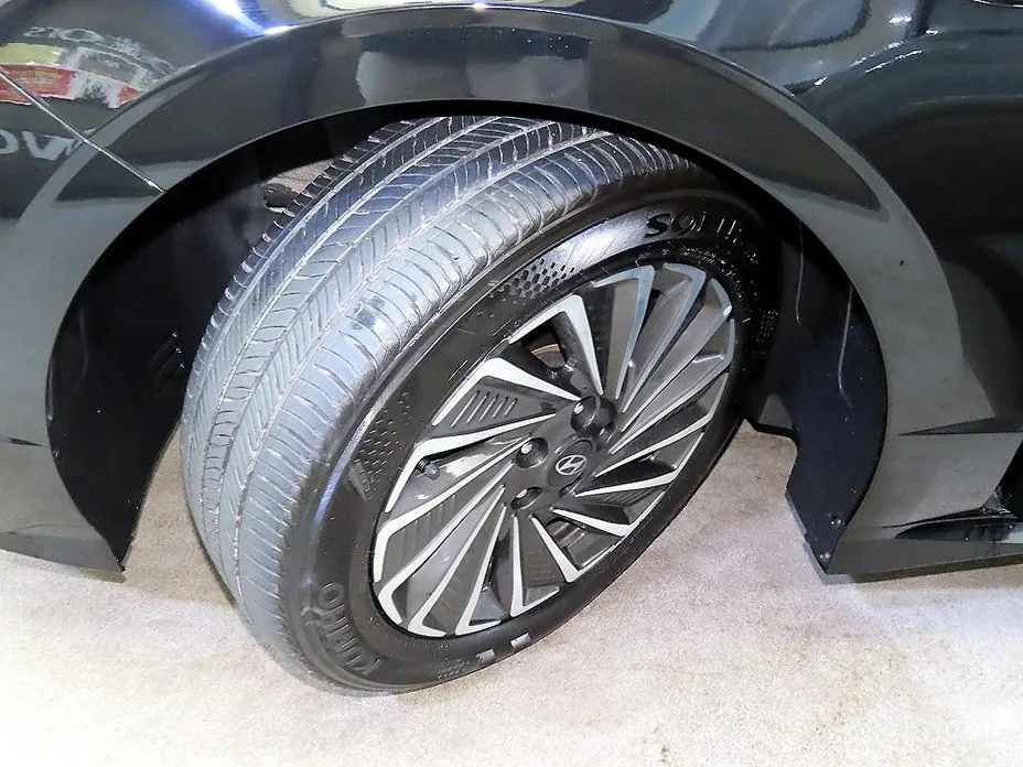 Фото 20 - Hyundai Sonata