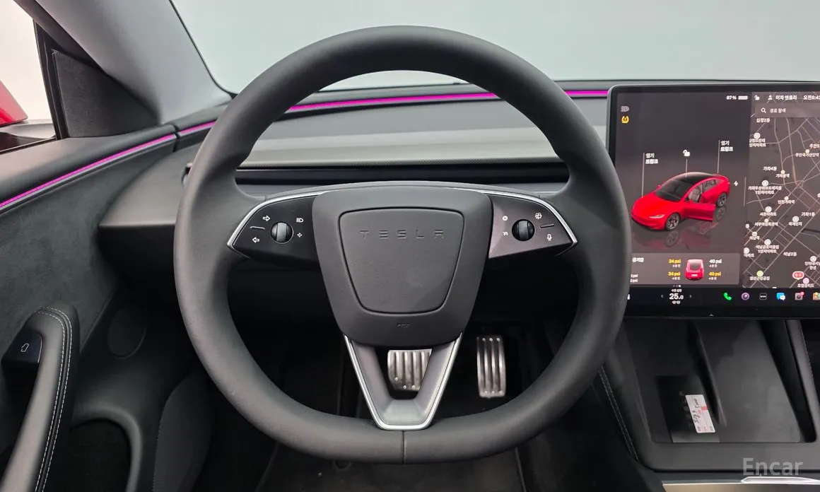 Фото 13 - Tesla Model 3