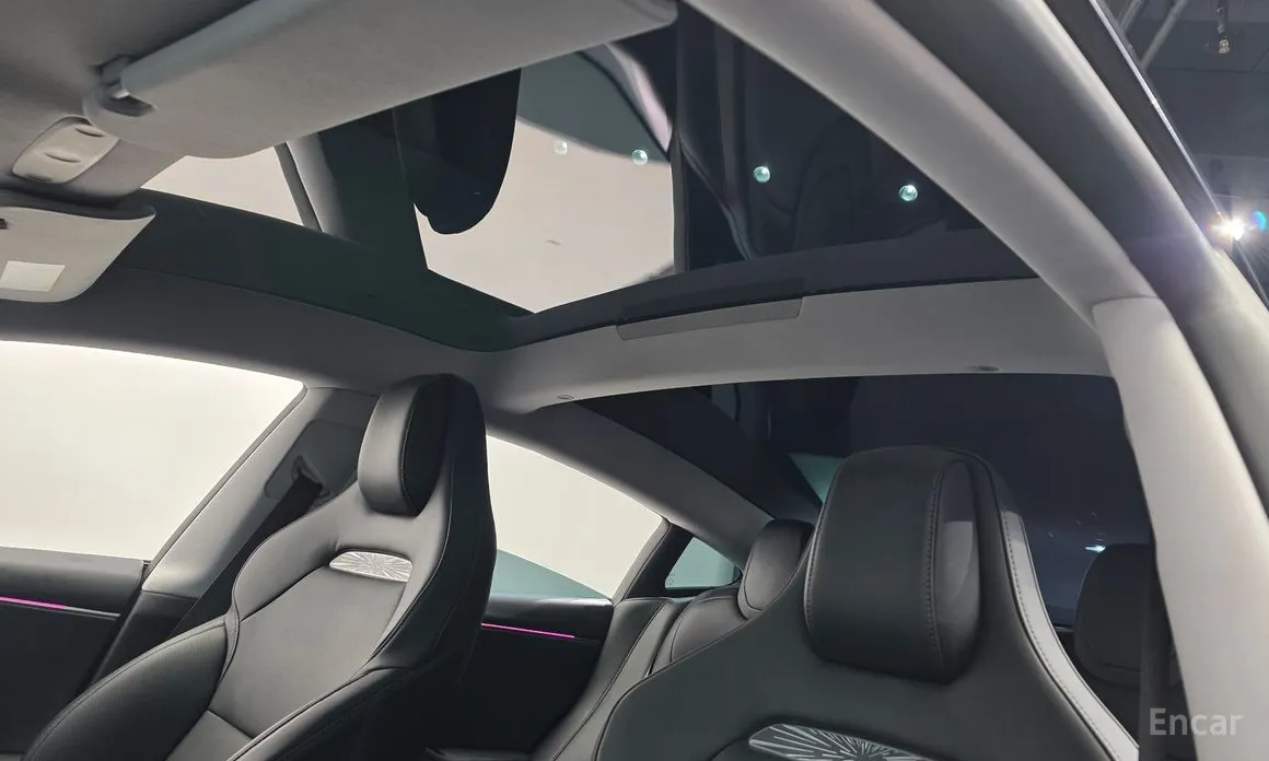 Фото 19 - Tesla Model 3