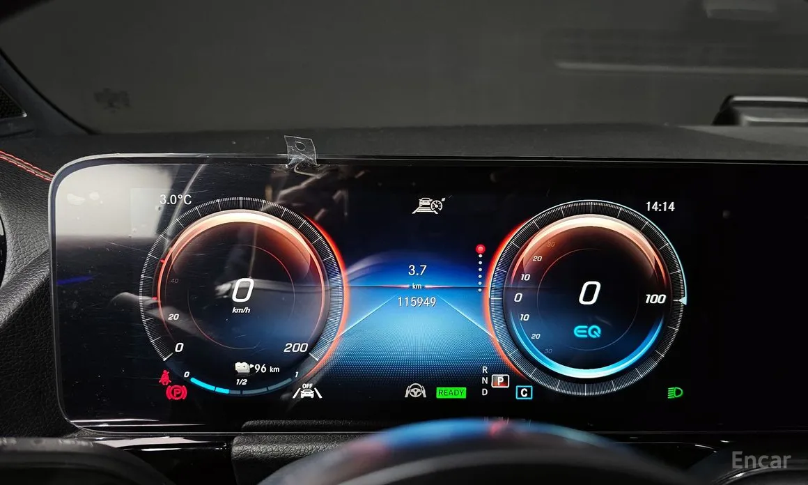 Фото 8 - Mercedes-Benz EQA