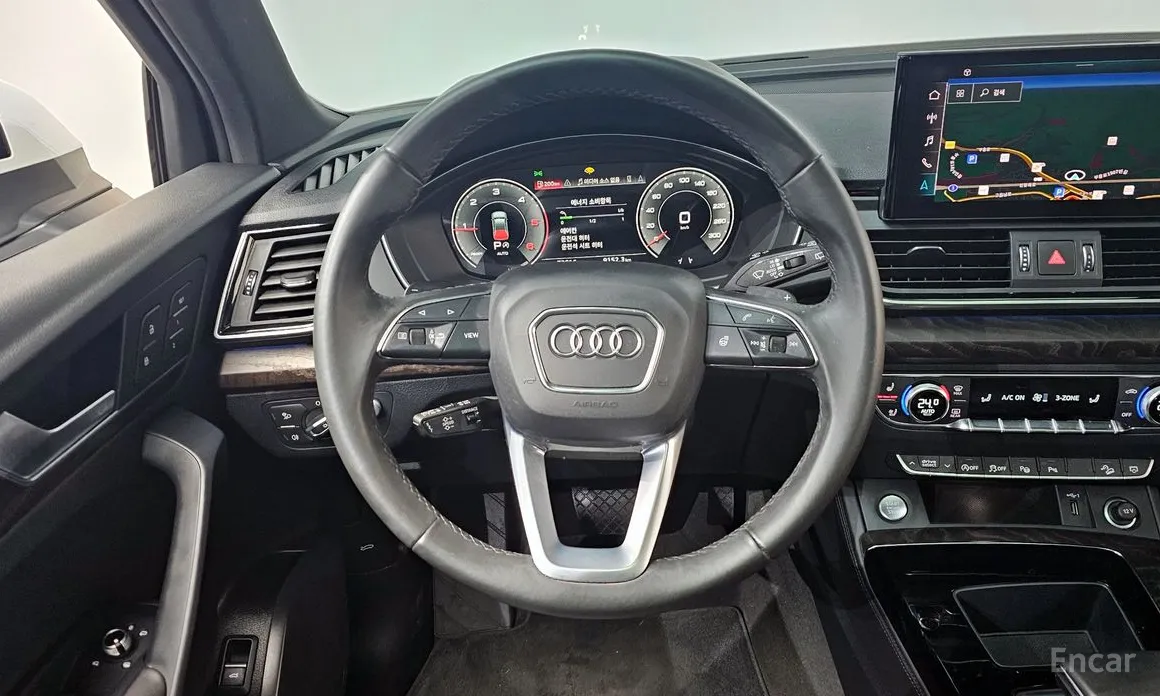 Фото 13 - Audi Q5