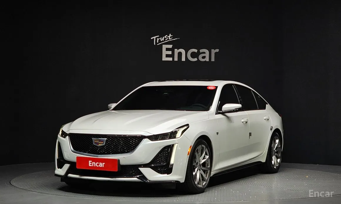 Фото 1 - Cadillac CT5