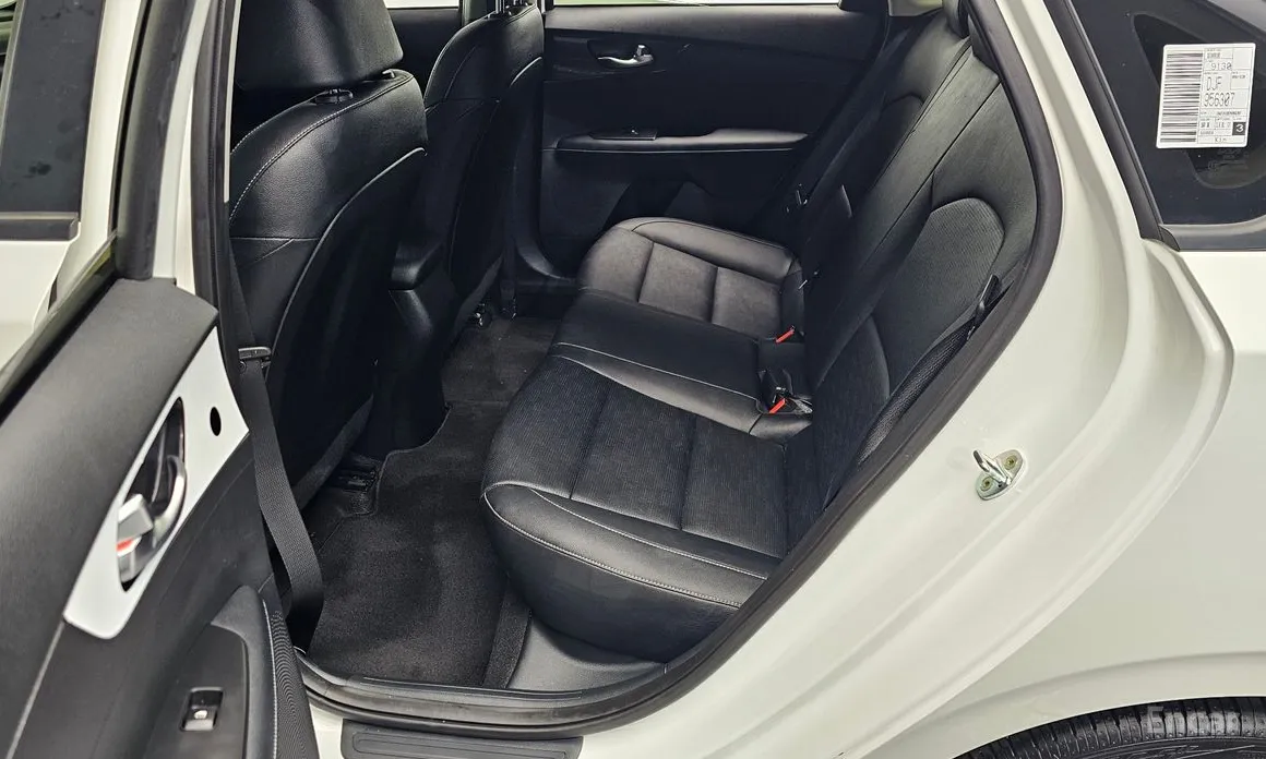 Фото 13 - Kia K3