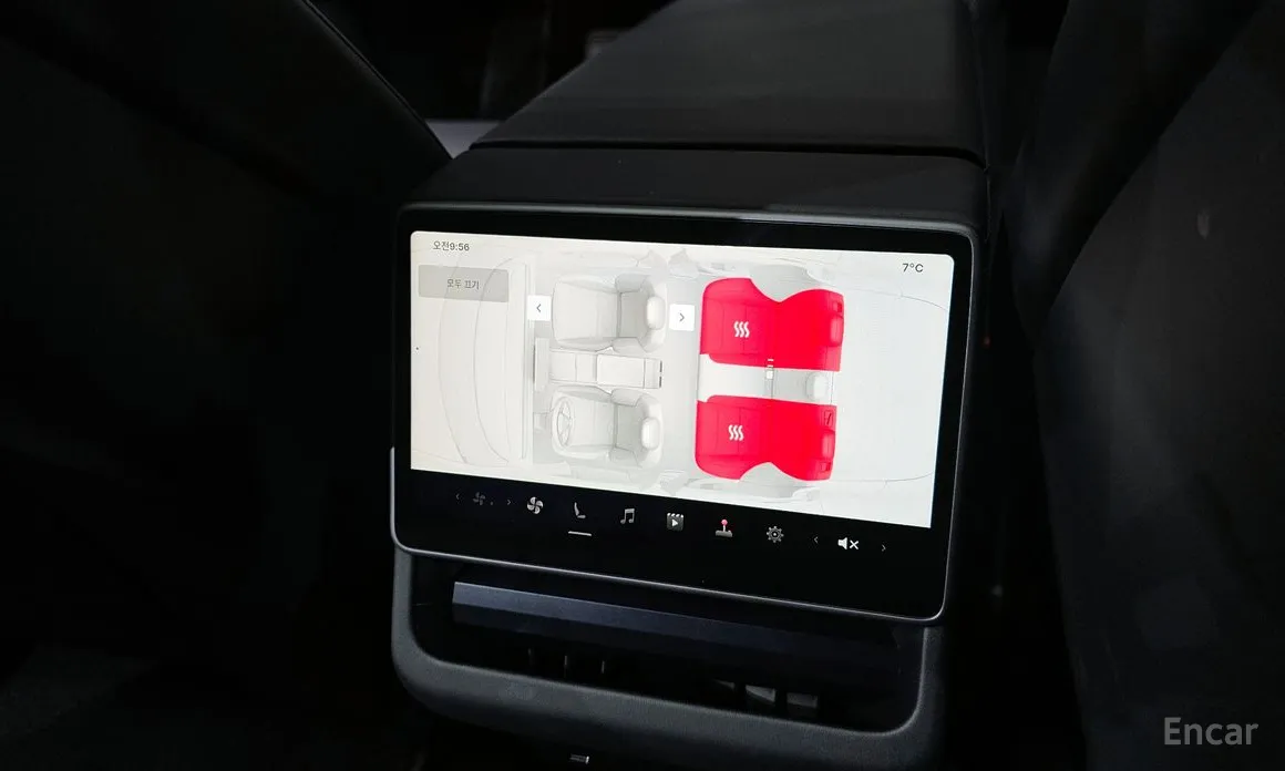 Фото 19 - Tesla Model 3