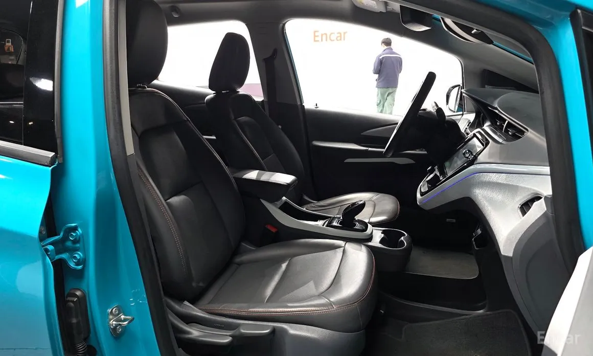 Фото 10 - Chevrolet Bolt EV