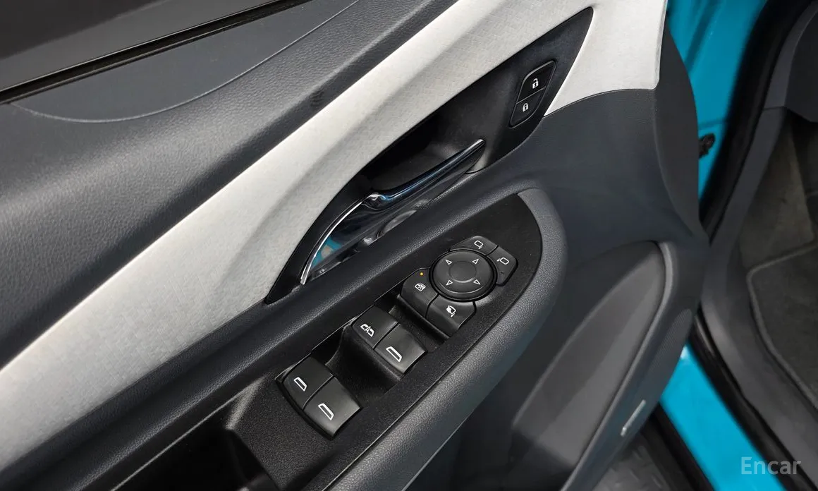 Фото 17 - Chevrolet Bolt EV