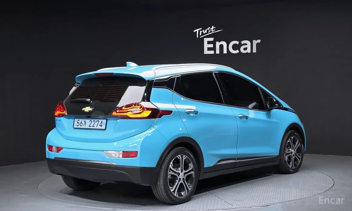 Фото 2 - Chevrolet Bolt EV