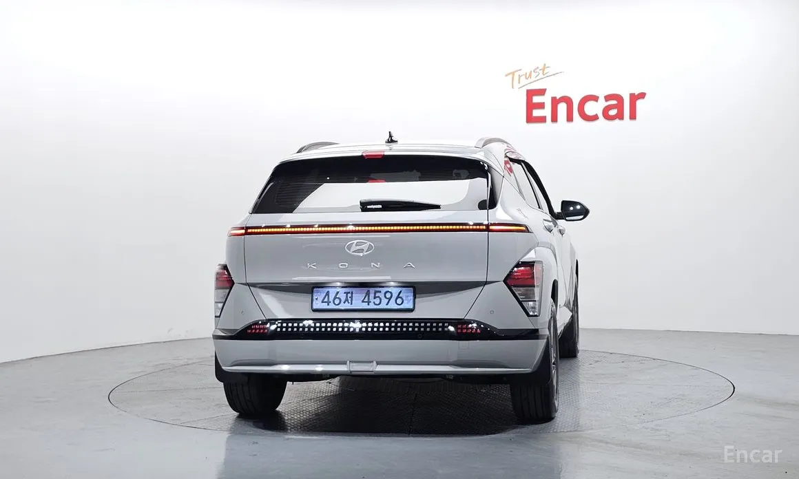 Фото 4 - Hyundai Kona