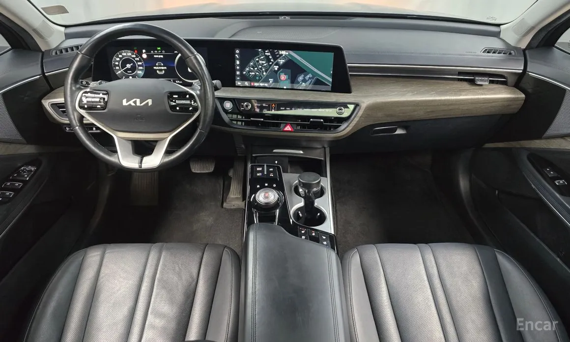 Zdjęcie 7 - Kia K8