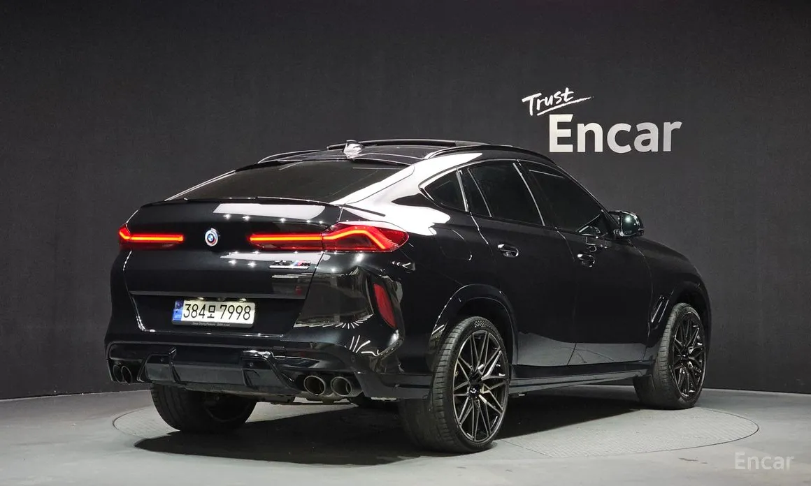 Фото 2 - BMW X6 M