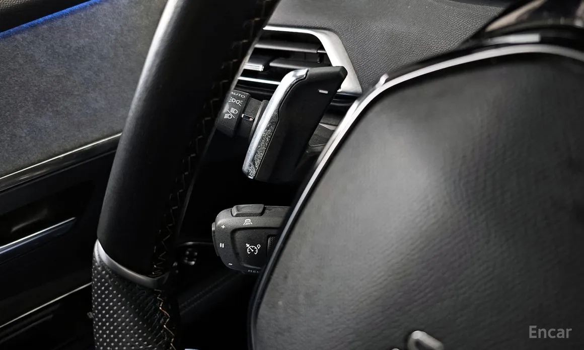 Фото 17 - Peugeot 5008