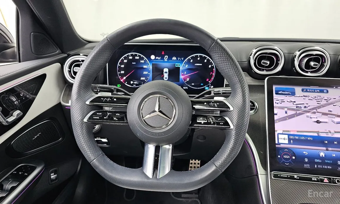 Фото 13 - Mercedes-Benz C-Class