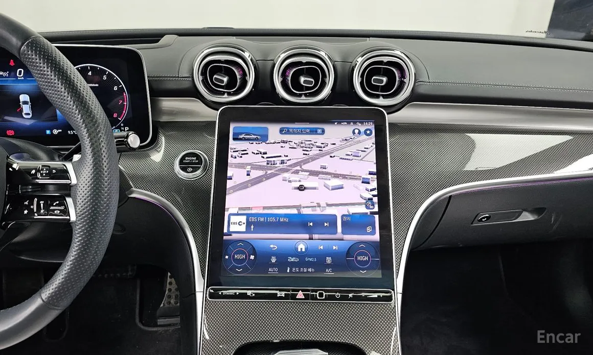 Фото 14 - Mercedes-Benz C-Class