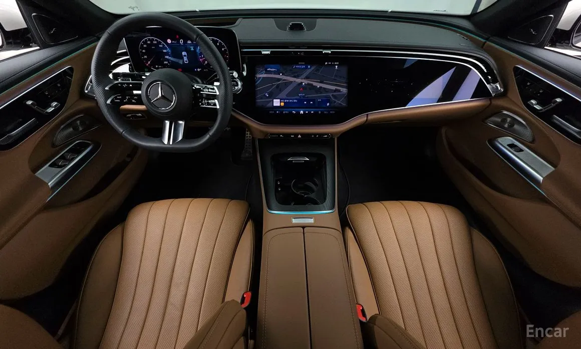 Фото 7 - Mercedes-Benz E-Class