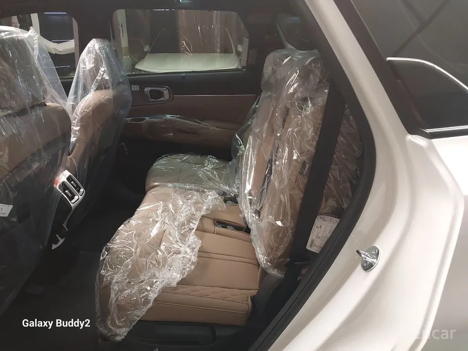 Фото 12 - Kia Sorento