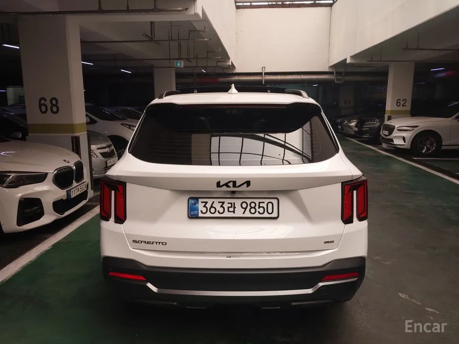 Фото 4 - Kia Sorento