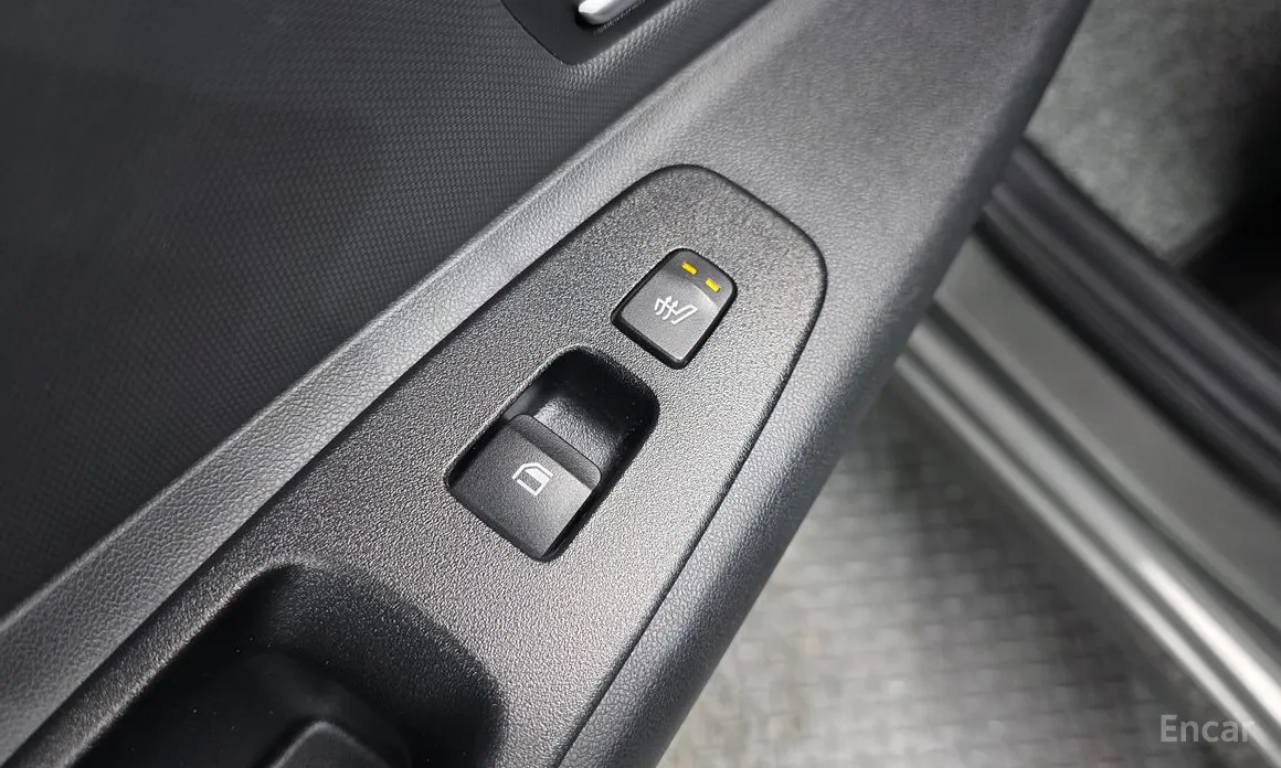 Фото 18 - Hyundai Avante