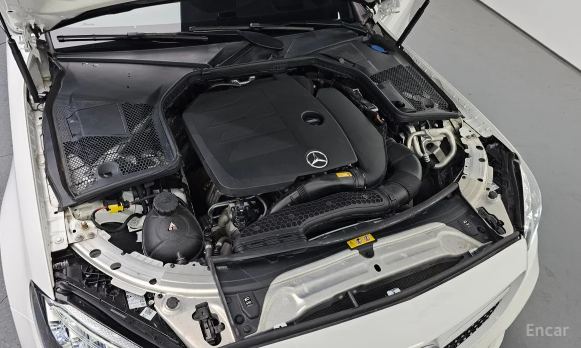 Фото 6 - Mercedes-Benz C-Class