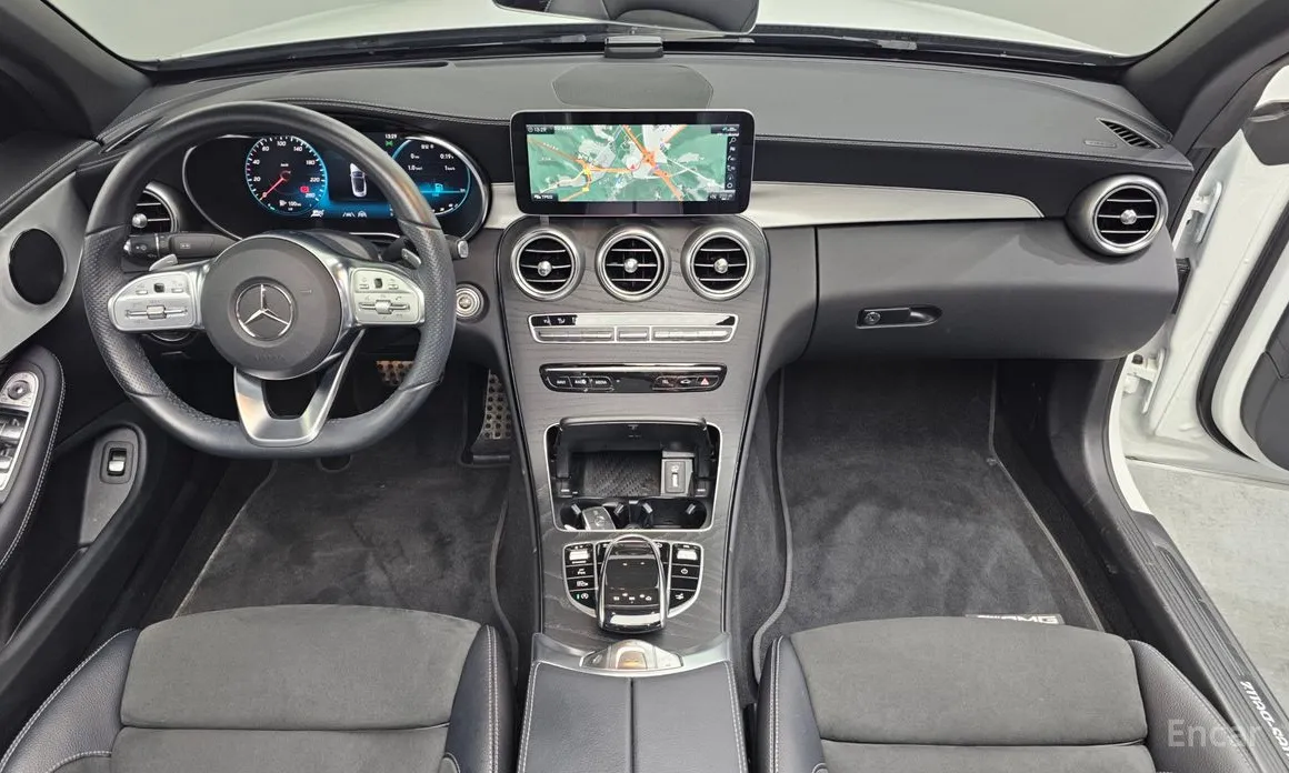 Фото 7 - Mercedes-Benz C-Class