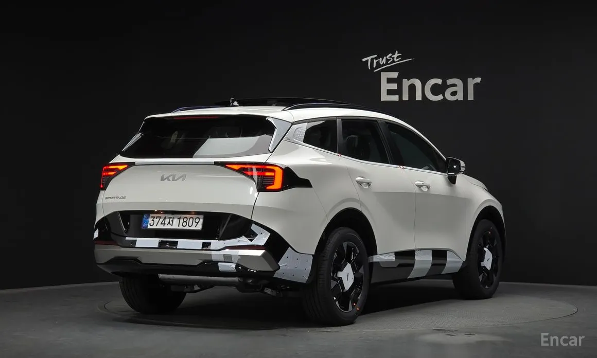 Фото 2 - Kia Sportage