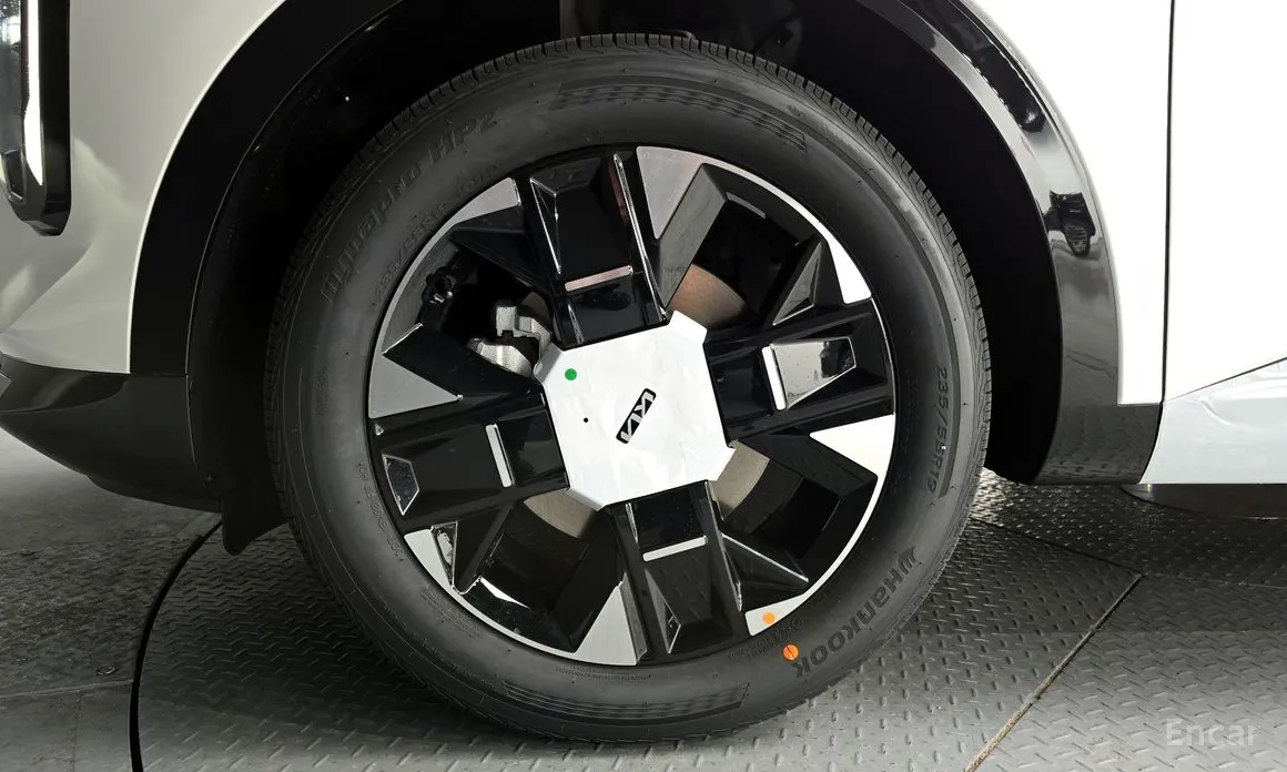 Фото 5 - Kia Sportage